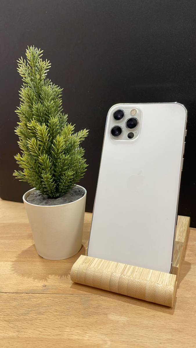 Vente de téléphone reconditionné IPhone 11 Pro gris sidéral 64 GB