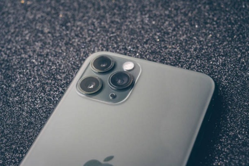 Remplacement caméra avant et arrière IPhone marseille